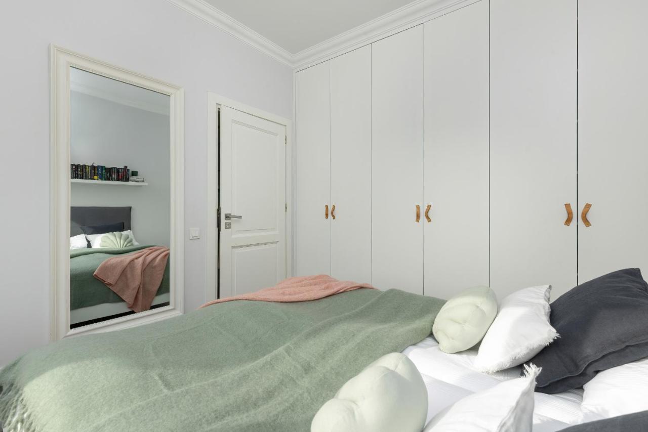 Cozy Apartment Gieysztora Wilanow By Noclegi Renters Βαρσοβία Εξωτερικό φωτογραφία