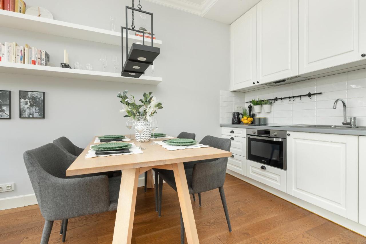 Cozy Apartment Gieysztora Wilanow By Noclegi Renters Βαρσοβία Εξωτερικό φωτογραφία